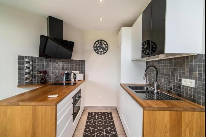 Apartment First Floor With 2 Bed